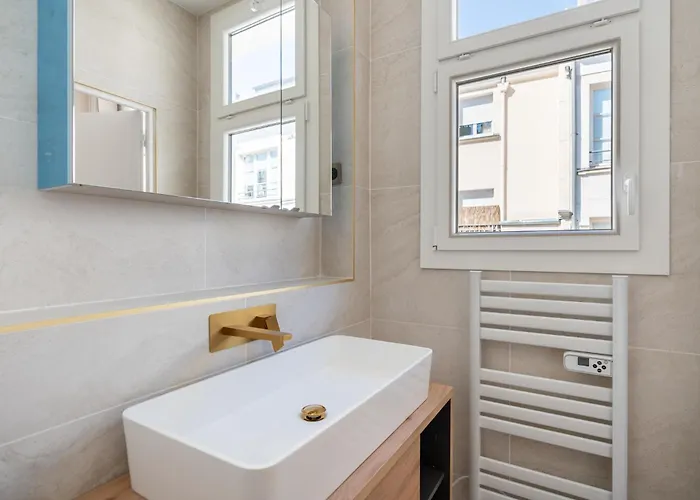 아파트 Cozy For 2 Near Bastille *